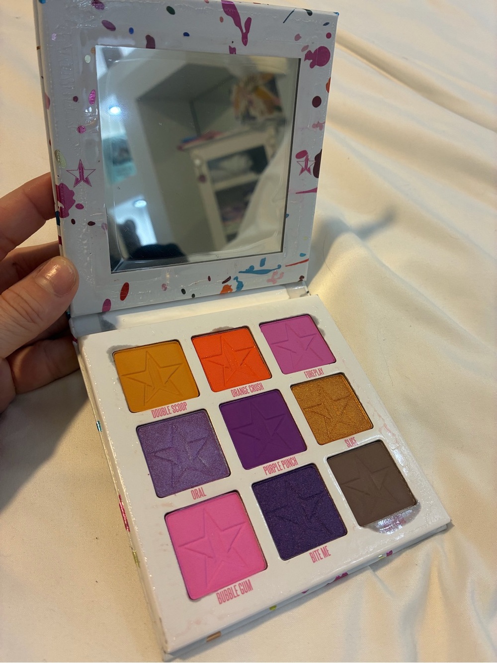 Jeffree Star Cosmetics Vibrant Nine-Shade Eye Palette — Pink, Purple & Gold